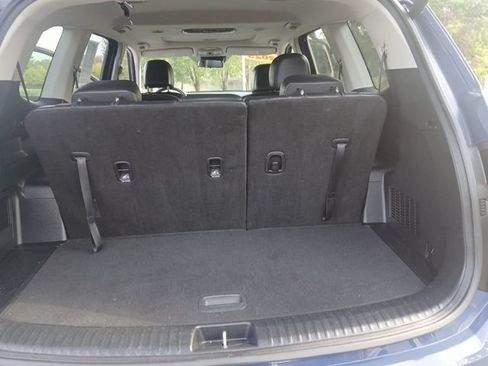 Used 2025 Kia Telluride S AWD/4WD image 28