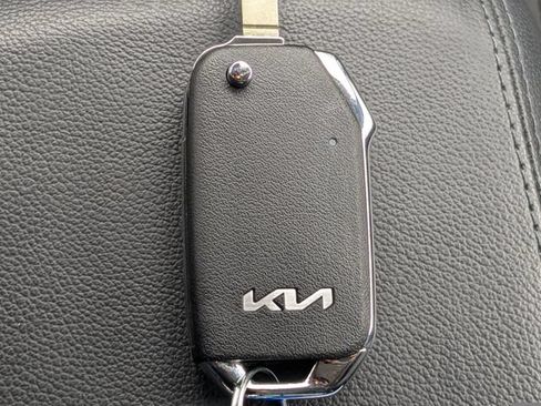 Certified 2023 Kia Sportage LX FWD image 27