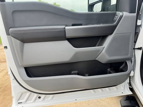 Used 2025 Ford F250 XLT AWD/4WD image 4