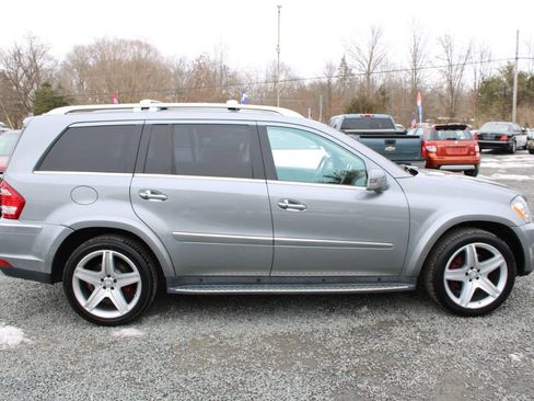 Used 2012 Mercedes-Benz GL 550 4MATIC image 6