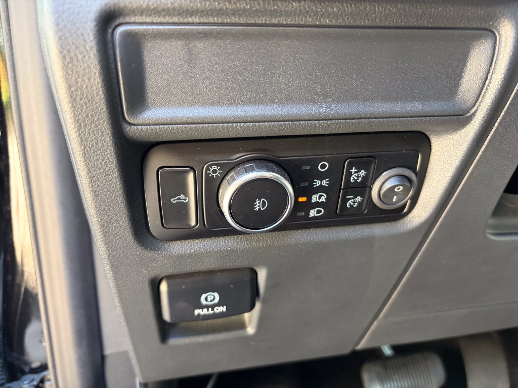 Used 2024 Ford F150 XL w/ Equipment Group 103A High RWD image 19