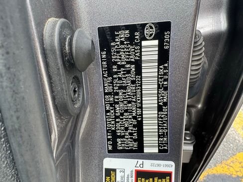 Used 2017 Toyota Camry SE FWD image 32