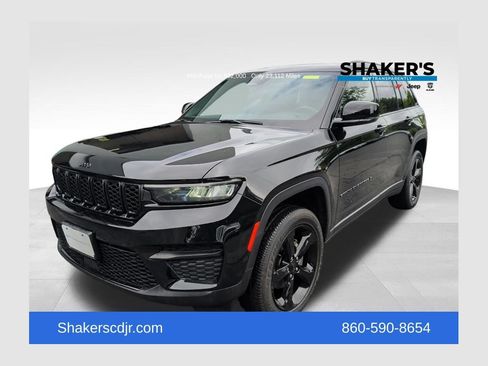 Used 2023 Jeep Grand Cherokee Altitude AWD/4WD image 1