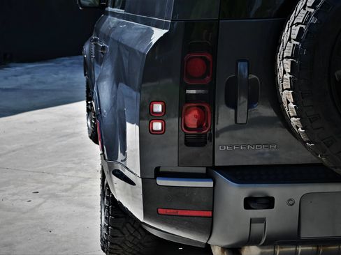 Used 2024 Land Rover Defender 130 Outbound AWD/4WD image 7