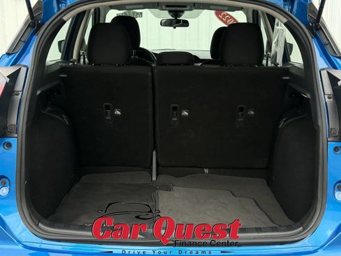 Used 2022 Nissan Kicks S FWD image 14
