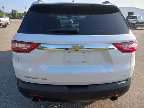 Used 2021 Chevrolet Traverse LT w/ LPO, Floor Liner Package AWD/4WD image 6