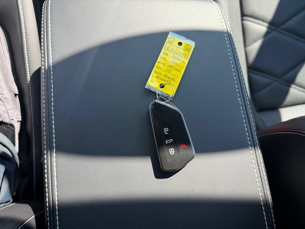 Used 2026 Volkswagen Atlas SE FWD image 27