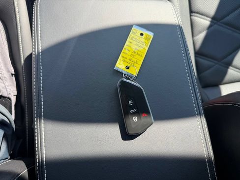 Used 2026 Volkswagen Atlas SE FWD image 27