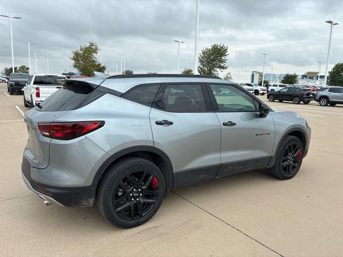 Used 2024 Chevrolet Blazer LT w/ Redline Edition FWD image 4