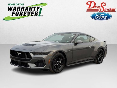 Used 2025 Ford Mustang GT image 1