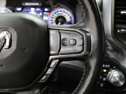Used 2021 RAM 1500 Limited image 12