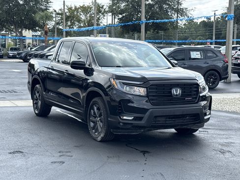 Certified 2023 Honda Ridgeline Sport image 2