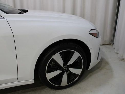 Used 2025 Audi A5 2.0T Premium w/ Convenience Package AWD/4WD image 28
