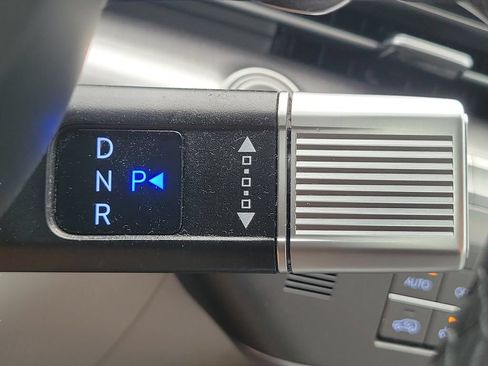 Used 2024 Hyundai Kona SEL w/ Convenience Package FWD image 25