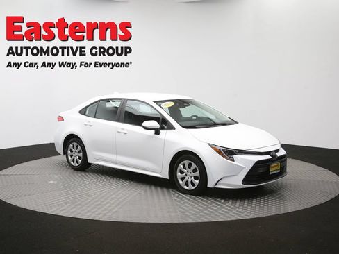 Used 2024 Toyota Corolla LE FWD image 47