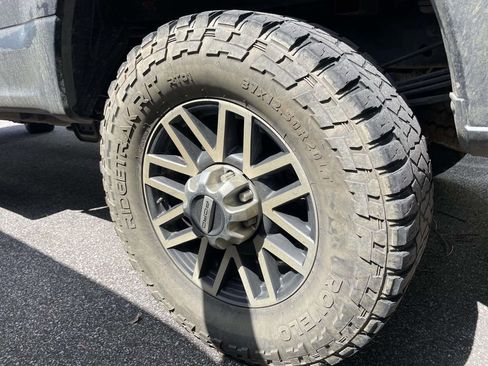 Used 2018 Ford F350 Lariat w/ Lariat Ultimate Package AWD/4WD image 3
