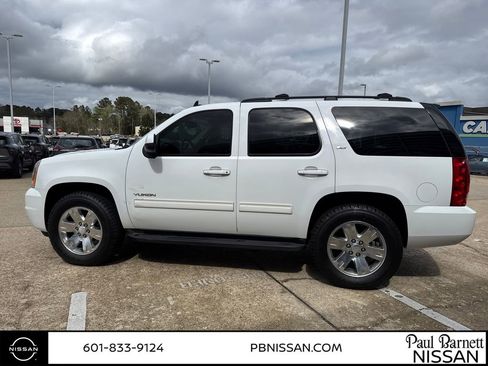 Used 2011 GMC Yukon SLT image 15