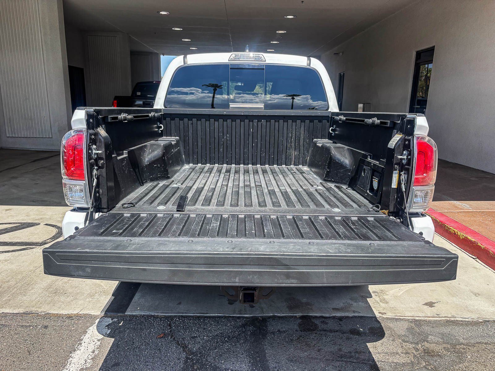 Used 2023 Toyota Tacoma TRD Sport w/ Technology Package RWD image 13