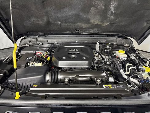 Used 2021 Jeep Wrangler Unlimited Rubicon image 22