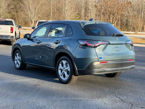 Used 2023 Honda HR-V LX image 6