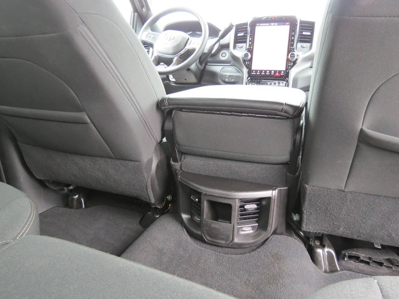 Used 2026 RAM 2500 Big Horn AWD/4WD image 16