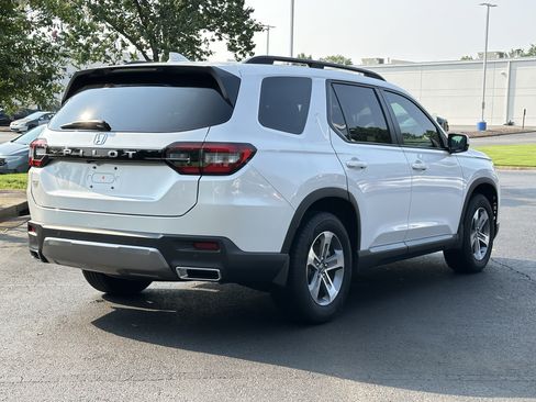Used 2026 Honda Pilot EX-L image 12