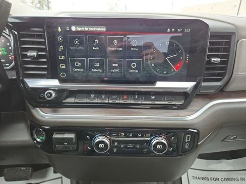 Used 2026 GMC Sierra 3500 SLT image 28