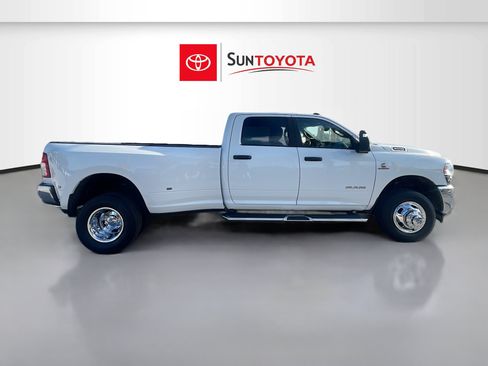 Used 2024 RAM 3500 Big Horn AWD/4WD image 2