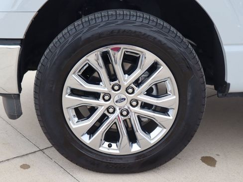 Used 2024 Ford F150 Lariat w/ Tow/Haul Package image 32