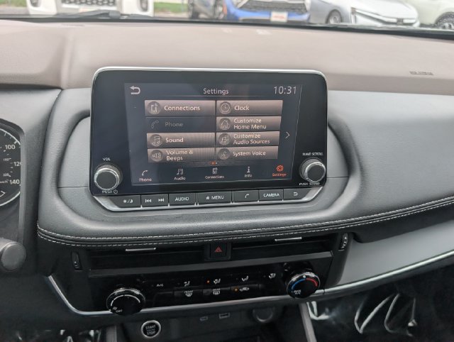 Used 2022 Nissan Rogue S FWD image 25