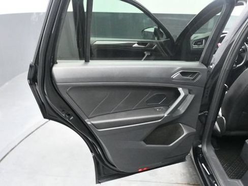 Used 2020 Volkswagen Tiguan SEL Premium R-Line w/ 3rd Row Seat Package AWD/4WD image 12