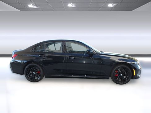 Used 2026 BMW 330i Sedan w/ M Sport Package RWD image 8