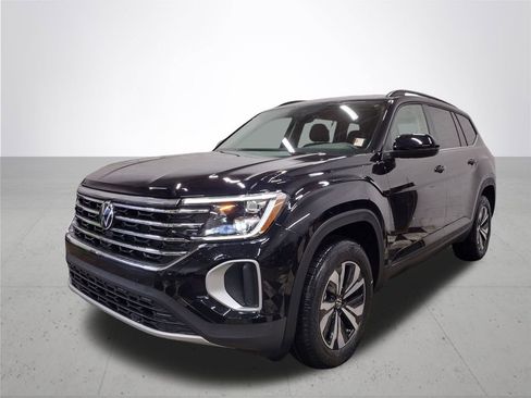 New 2026 Volkswagen Atlas SE AWD/4WD image 2