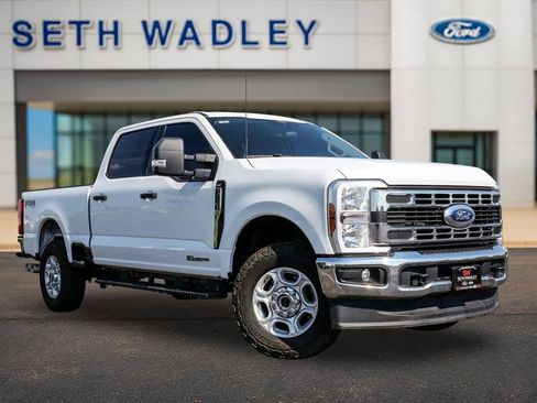 Used 2025 Ford F250 XLT w/ FX4 Off-Road Package AWD/4WD image 48