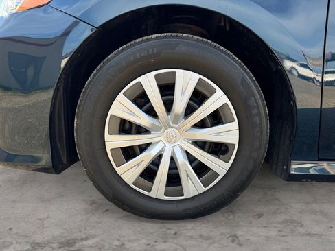 Certified 2019 Toyota Camry LE FWD image 10