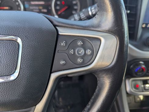 Used 2021 GMC Acadia SLT w/ Elevation Edition image 28