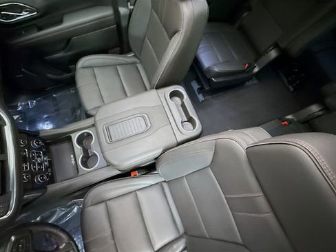 Used 2024 Chevrolet Tahoe RST w/ Luxury Package image 25