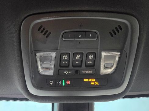 Used 2023 Chevrolet Traverse Premier w/ LPO, Floor Liner Package AWD/4WD image 25