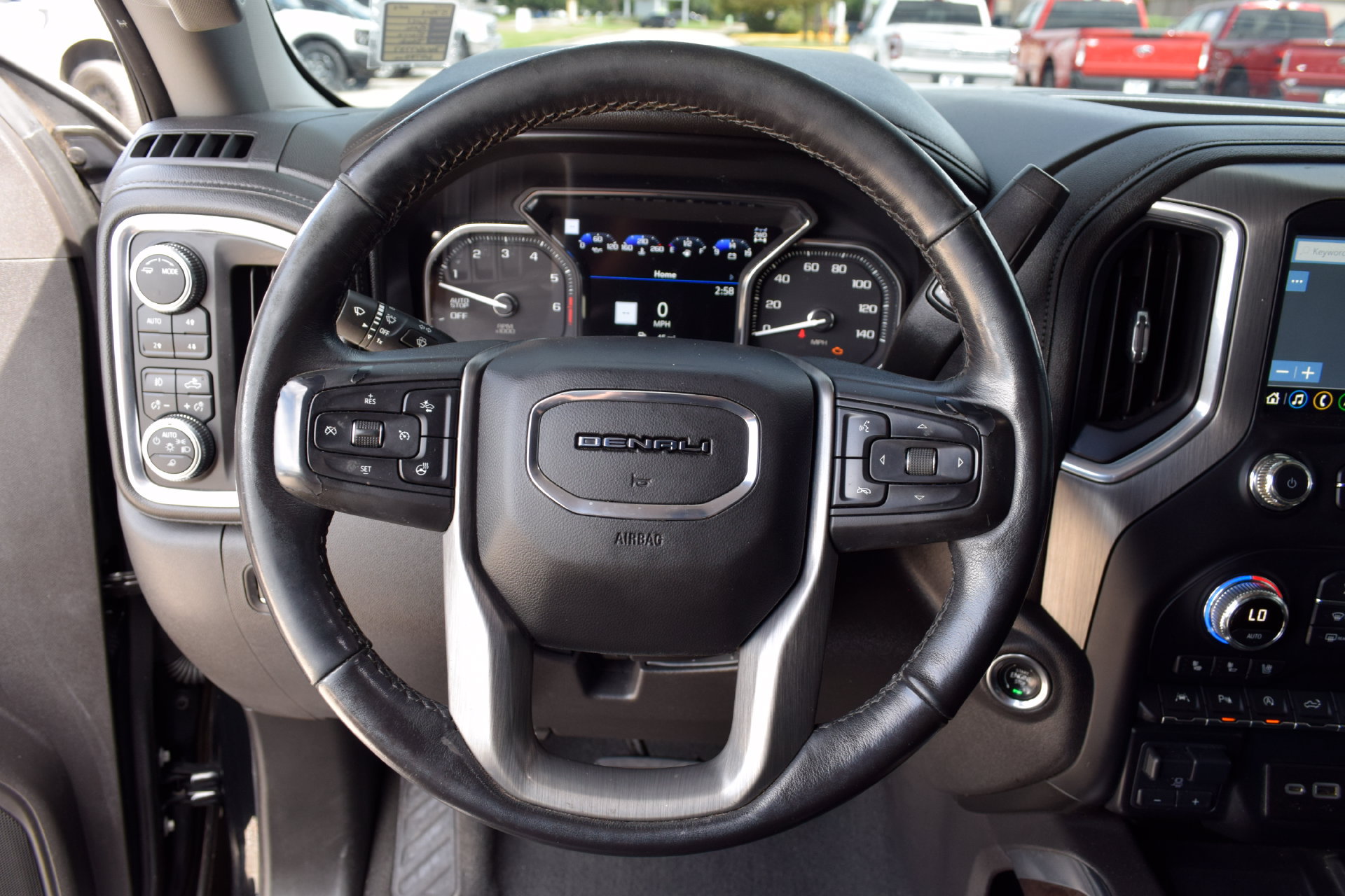 Used 2021 GMC Sierra 1500 Denali w/ Denali Ultimate Package AWD/4WD image 6