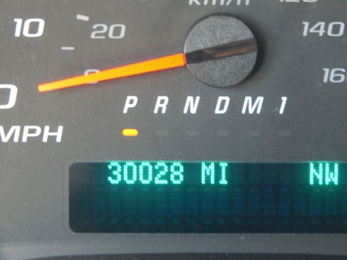 Used 2020 Chevrolet Express 2500 image 25