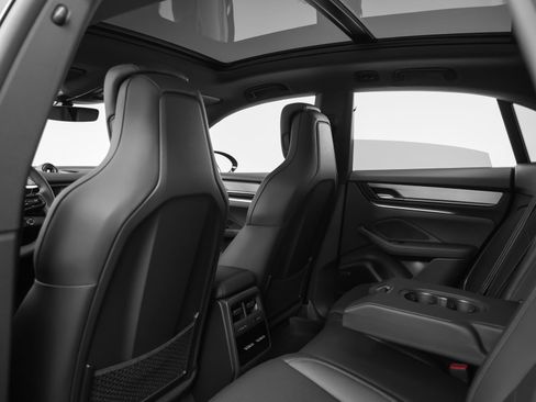 Certified 2025 Porsche Macan 4 Electric image 41