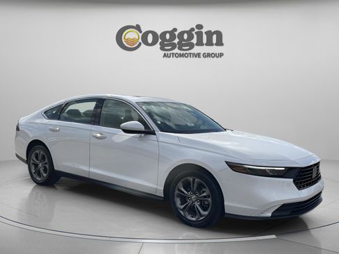 Used 2024 Honda Accord EX image 8