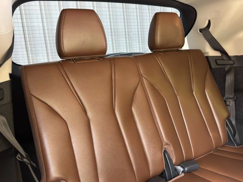 Used 2022 Acura MDX FWD w/ Technology Package image 38