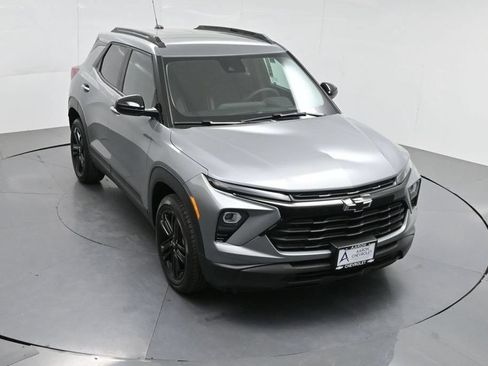 Used 2026 Chevrolet TrailBlazer LT FWD image 58