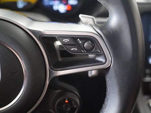 Used 2021 Porsche 718 Cayman RWD image 16