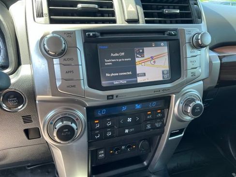 Used 2017 Toyota 4Runner Limited AWD/4WD image 26