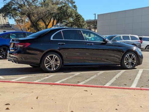 Used 2021 Mercedes-Benz E 350 Sedan image 4