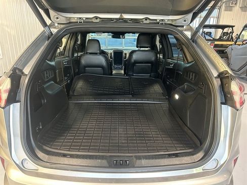 Used 2022 Ford Edge ST image 16