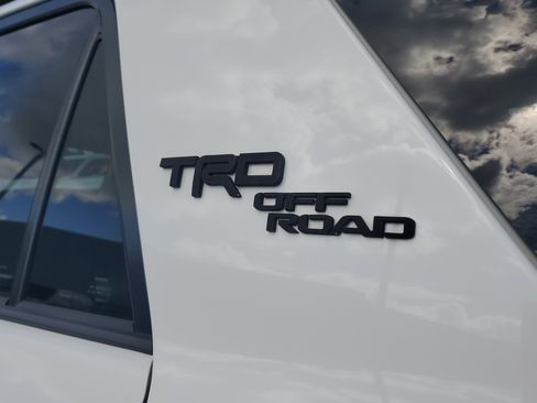 Used 2019 Toyota 4Runner TRD Off-Road image 30