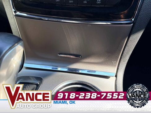 Used 2019 Jeep Grand Cherokee Altitude image 24